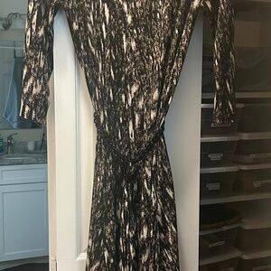 Nina Leonard MaxinDress